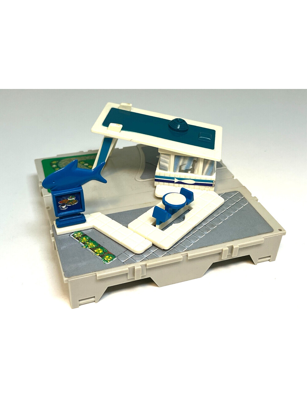 Micro Machines Fish and Chips Travel City Playset Galoob 1988 Vintage